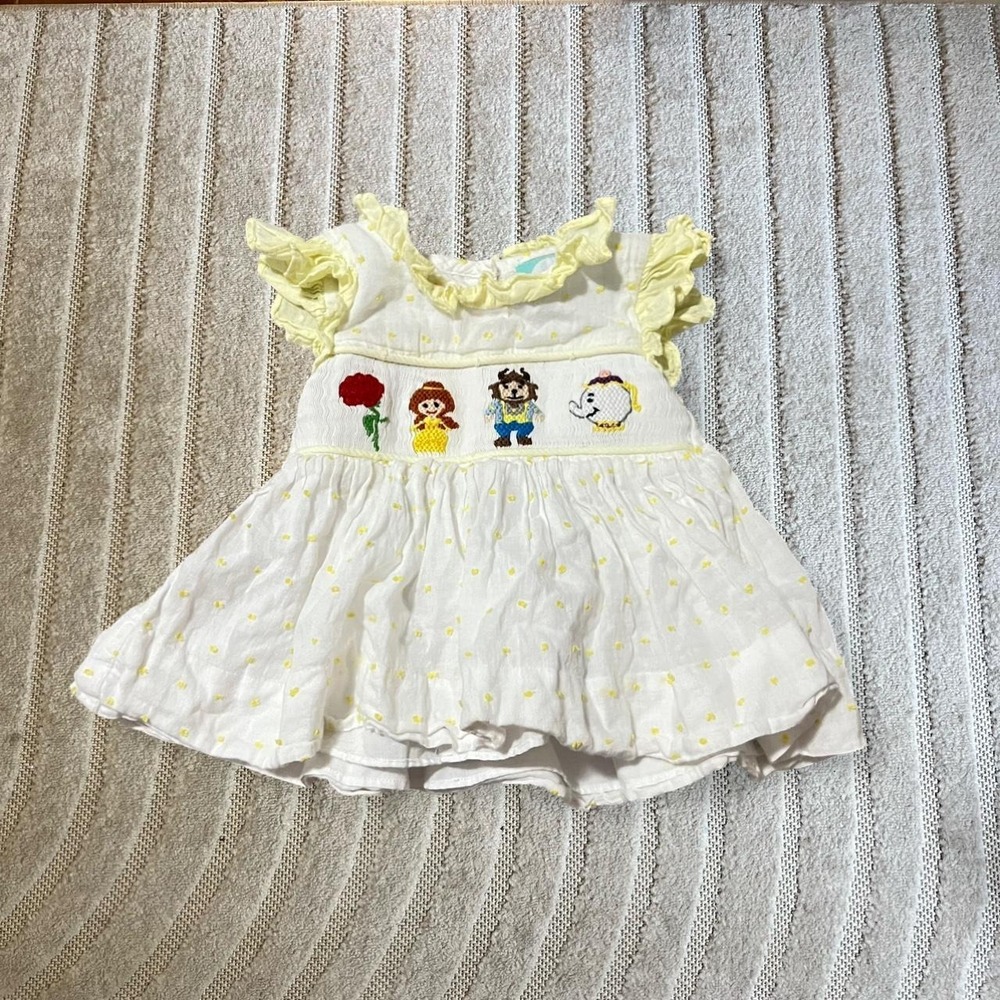 THE SMOCKED FLAMINGO Smocked Beauty and Friends Swiss Dot Bloomer dress size 6M